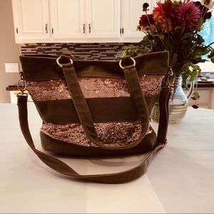 Olive green and rose gold tote ✨